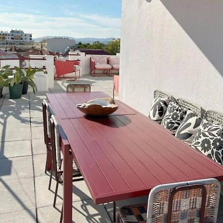 Apartament Groovy Caparica Gem With Large Sunny Terrace Costa de Caparica Zewnętrze zdjęcie