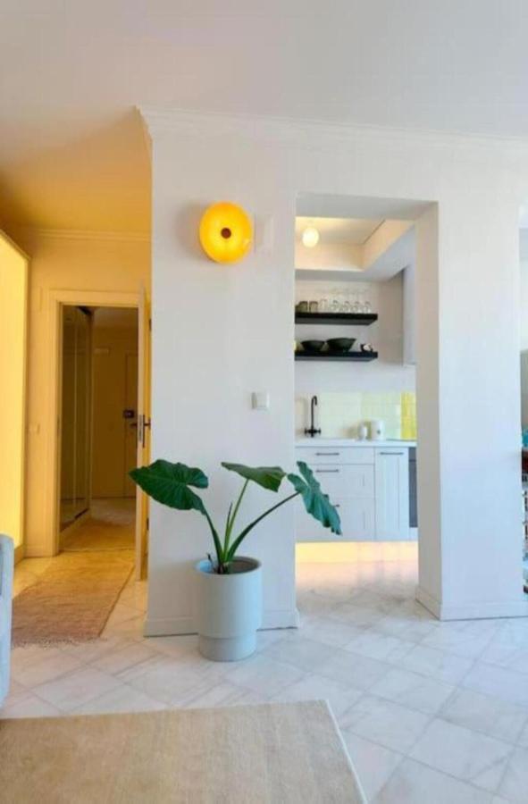 Apartament Groovy Caparica Gem With Large Sunny Terrace Costa de Caparica Zewnętrze zdjęcie